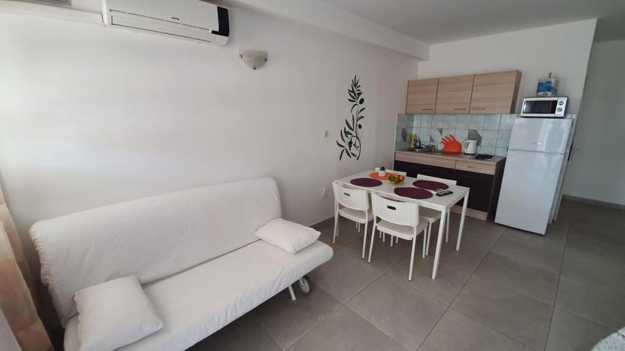 Batkoski Apartments باغ المظهر الخارجي الصورة