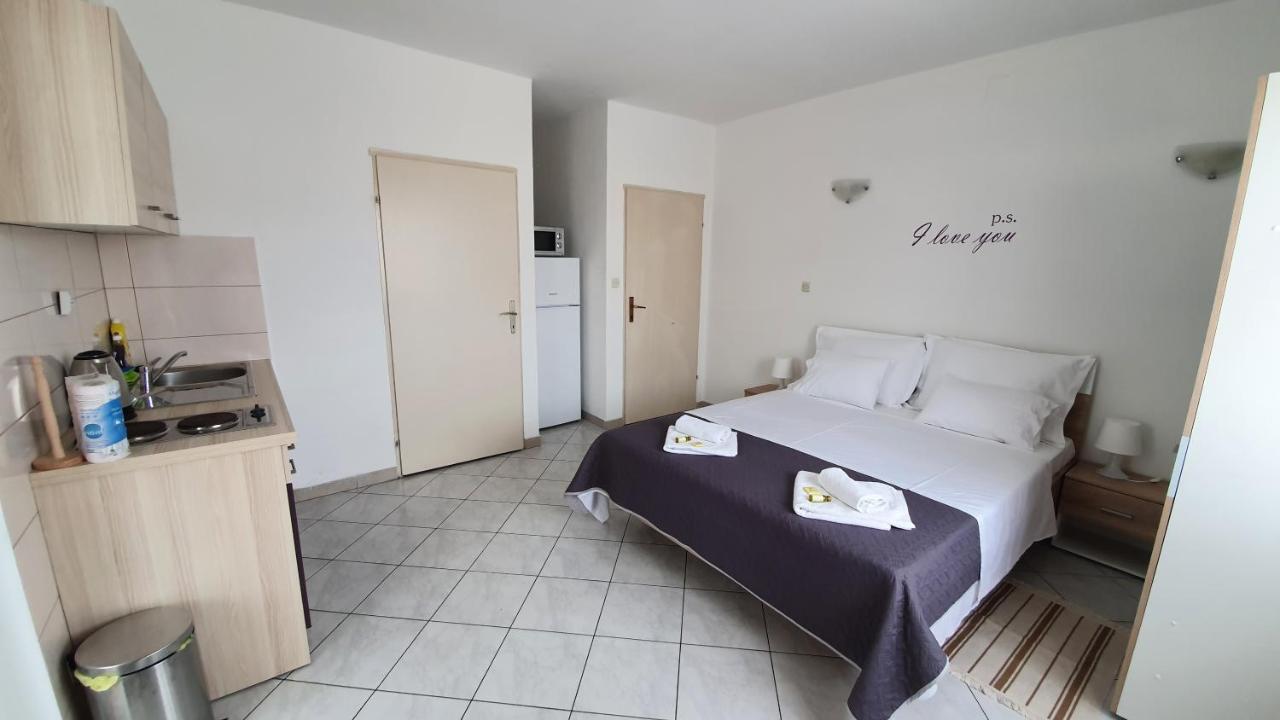 Batkoski Apartments باغ المظهر الخارجي الصورة