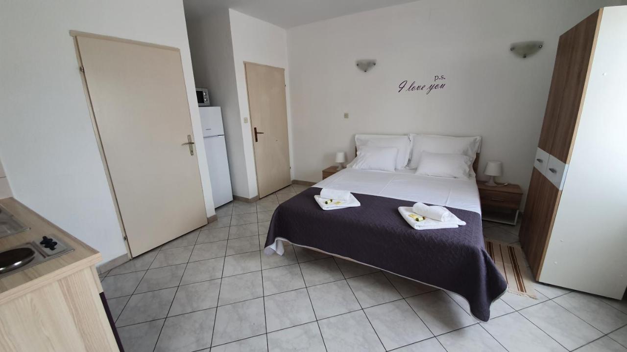 Batkoski Apartments باغ المظهر الخارجي الصورة